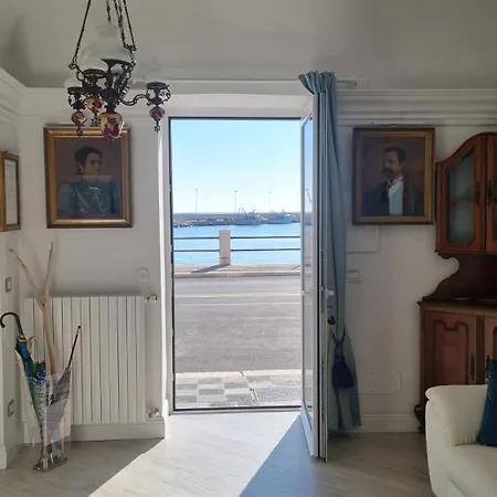 Mare Sunrise Bari